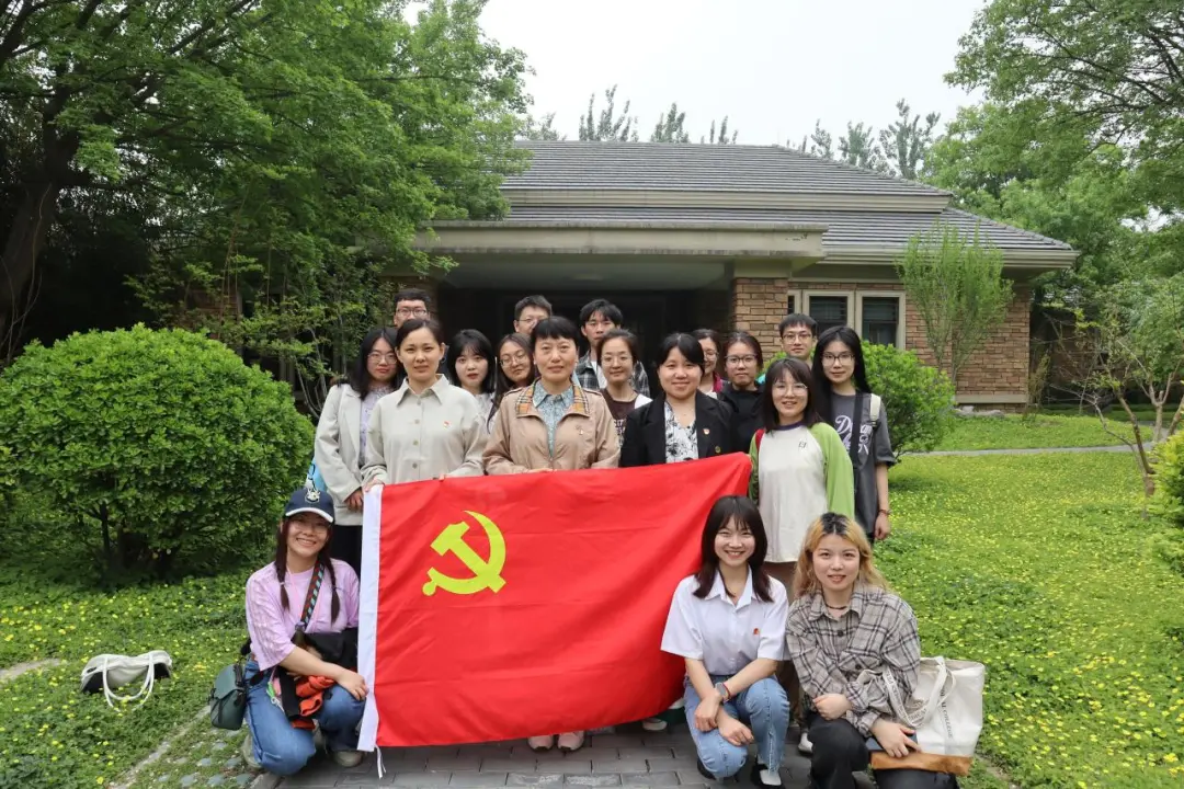 d5567f4ca32749e1b036c7ca0288fd2b.png image.png