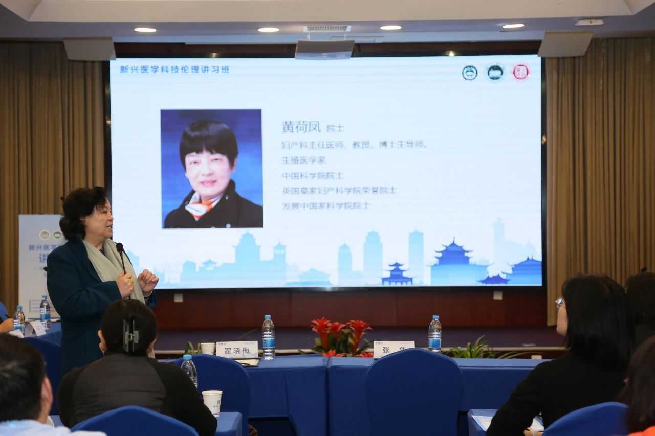 40f752a40cfd47b99ba913783eadde53.jpg 4.jpg